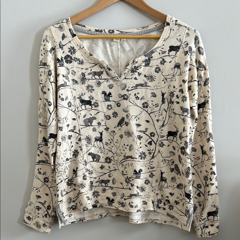 Anthropologie woodland creature thermal top